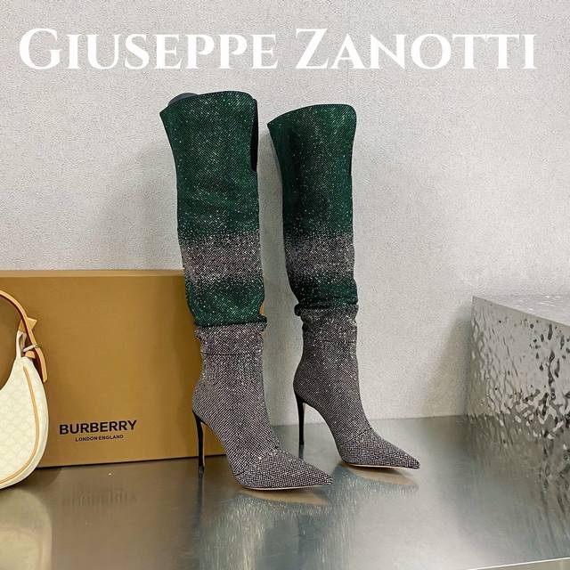 出厂价 Giuseppe Zanotti 朱塞佩 萨诺 秋冬新款 金属松垮及膝靴 朱塞佩 萨诺第 Giuseppe Zanotti 来自距离 Fellini'S